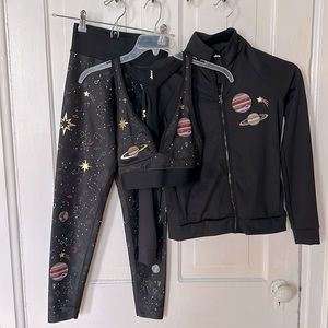 Ultracor 3 piece set, legging size XS, bra size small & jacket xsmall.
